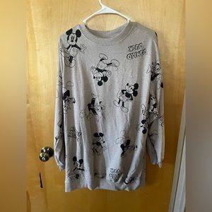 DISNEY CHARACTER LONG SLEEVE